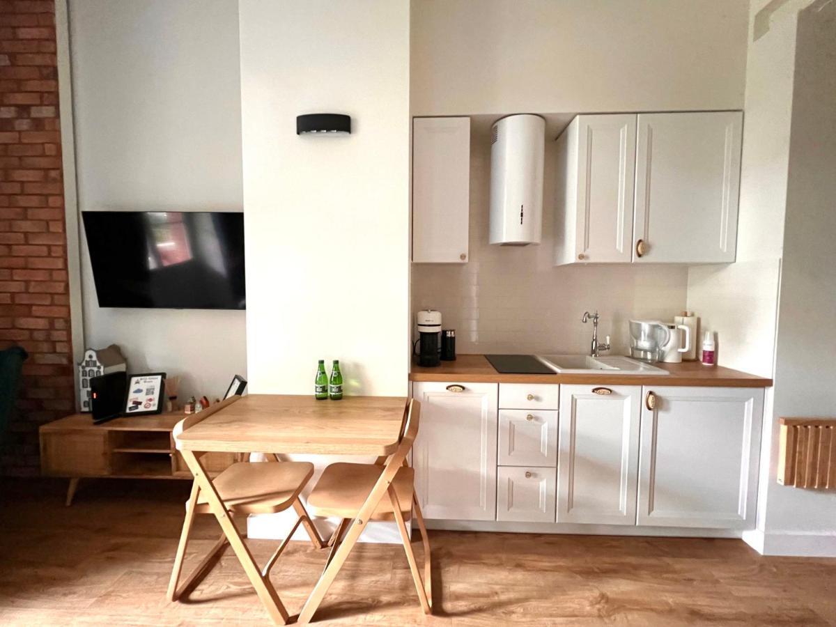 Brick Castle - Apartament Ulrich Вроцлав Екстериор снимка